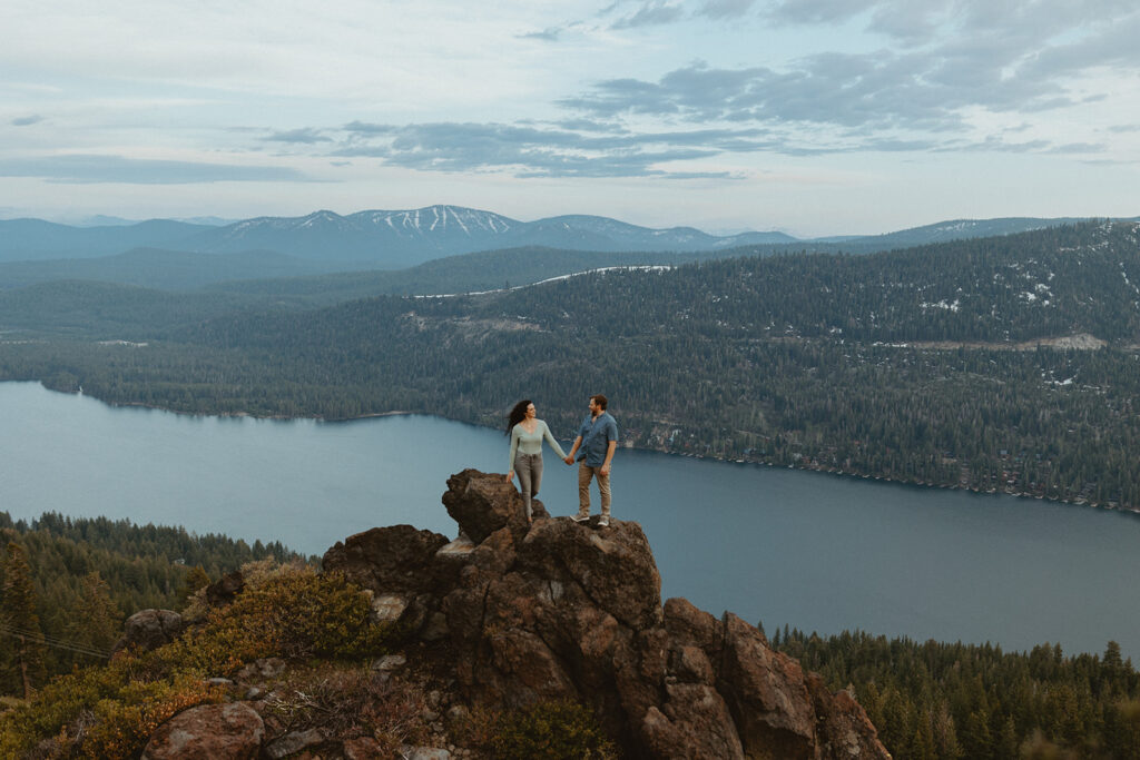 donner lookout engagement photos