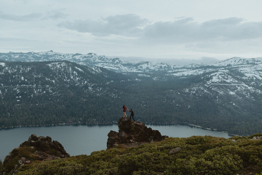 donner lookout engagement photos