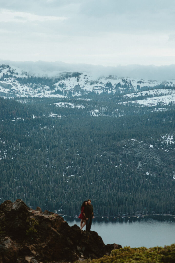 donner lookout engagement photos