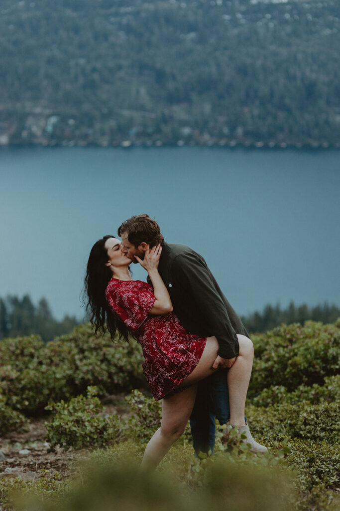 donner lookout engagement photos