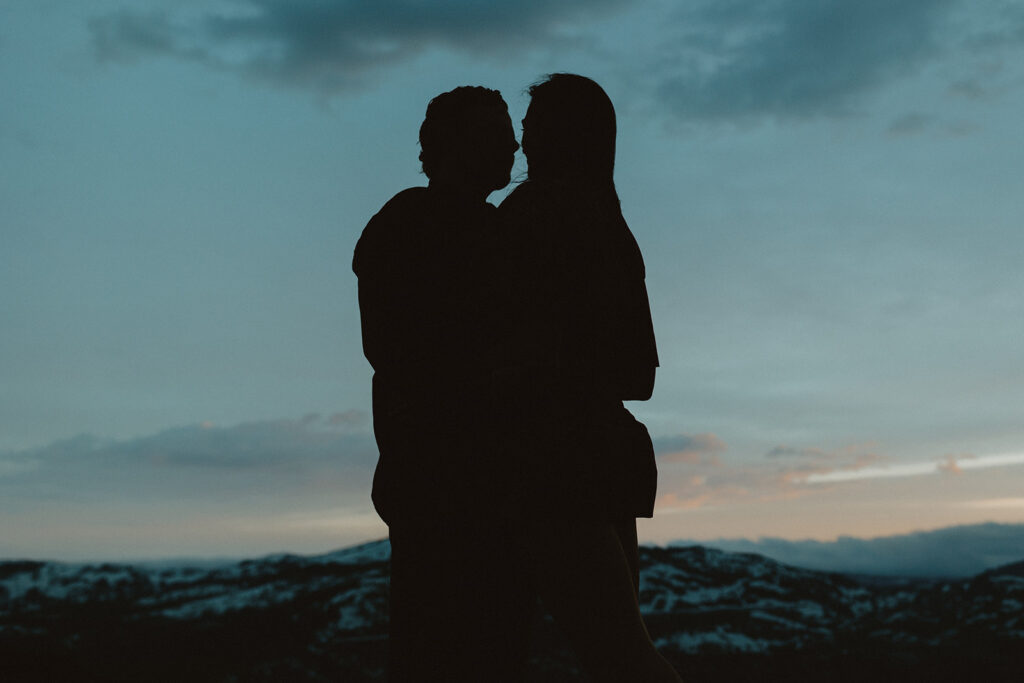 donner lookout engagement photos