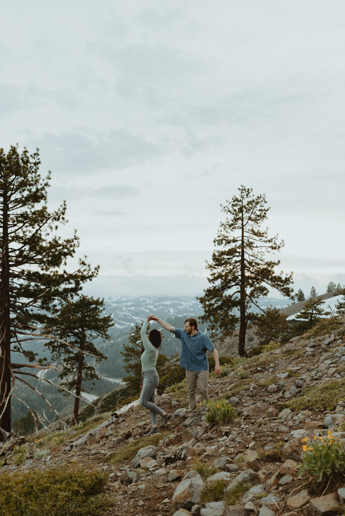 donner lookout engagement photos