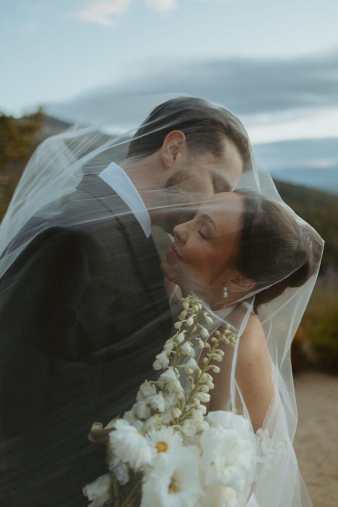 lake tahoe wedding