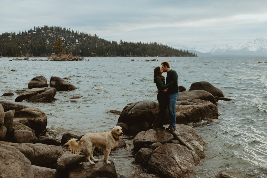 lake tahoe engagement photoshoot