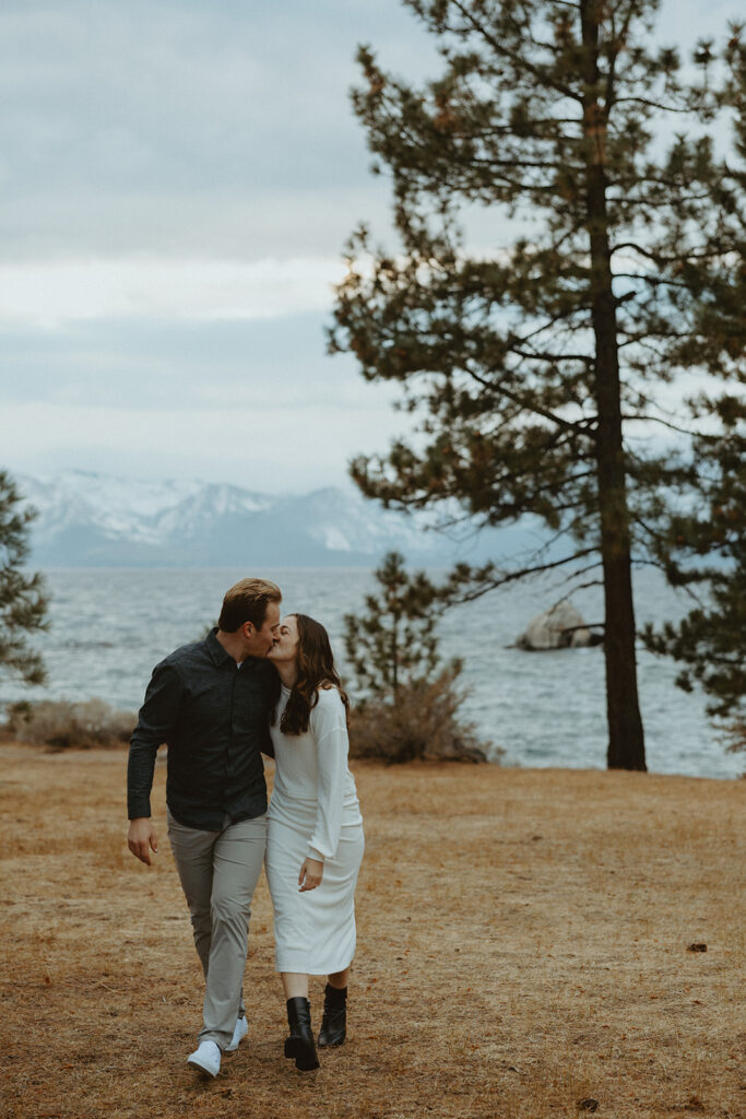 lake tahoe engagement photoshoot