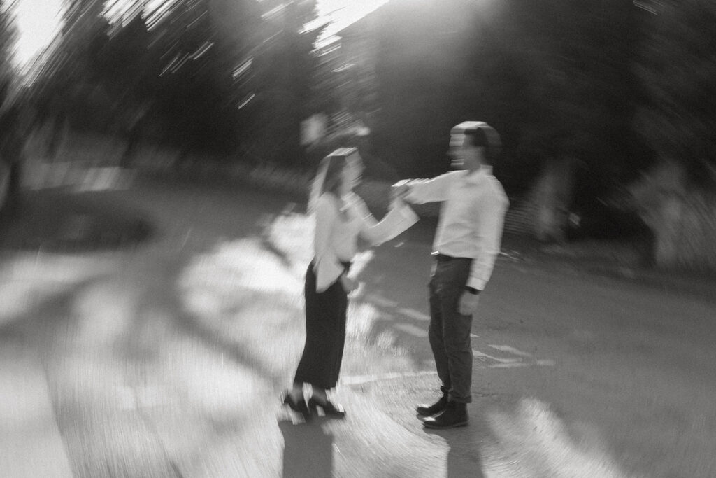 english countryside couples photoshoot