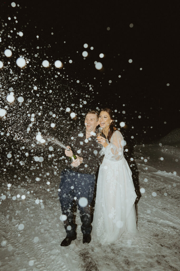 winter wedding at Tannenbaum