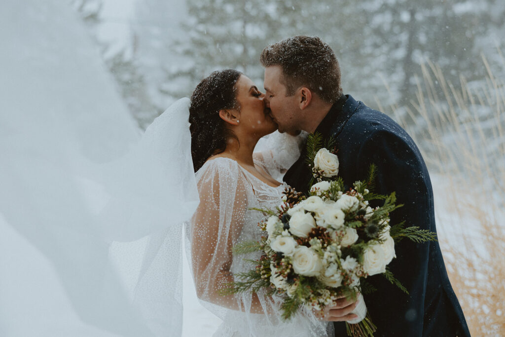 winter wedding at Tannenbaum